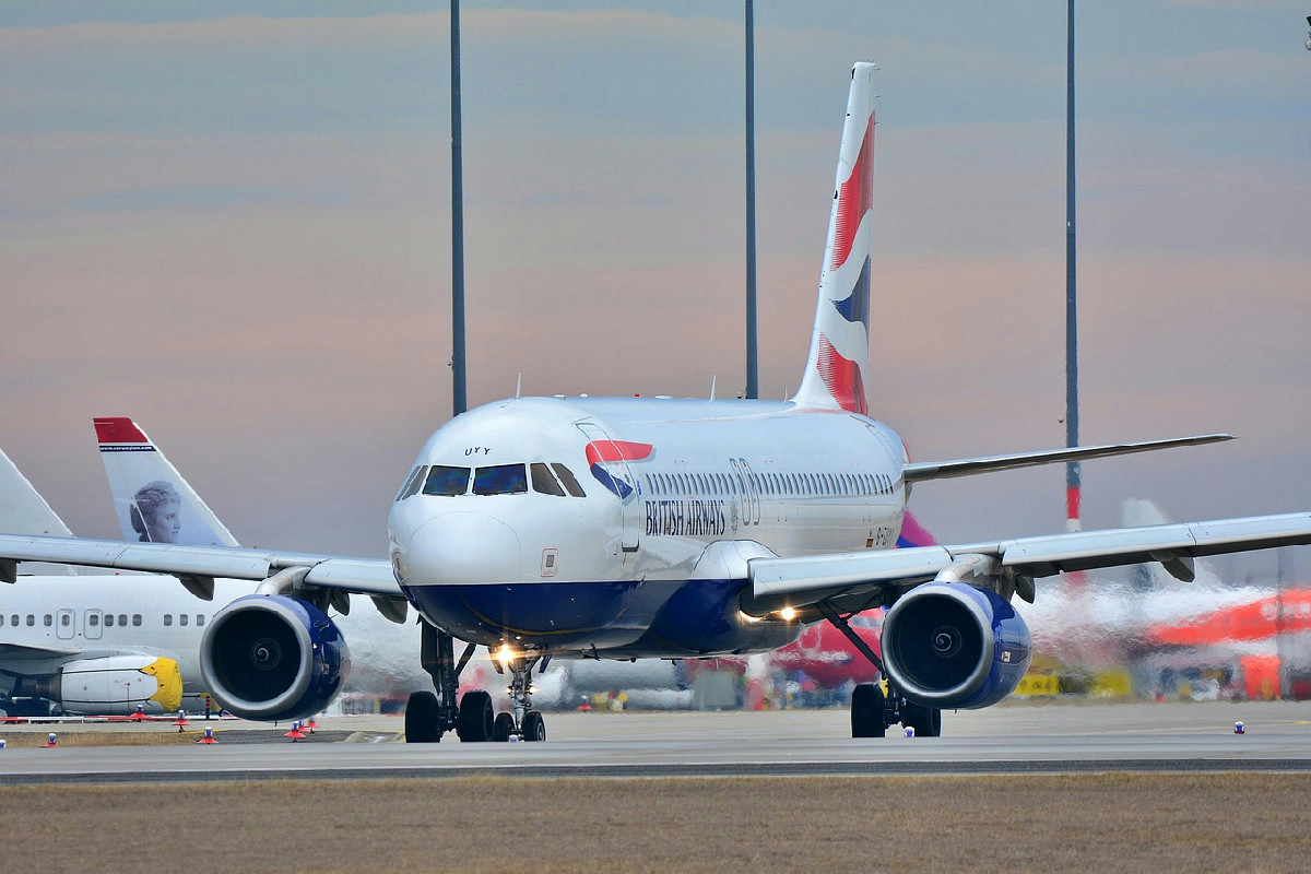 Voli cancellati o in ritardo: come ottenere rimborso e indennizzo senza perdere denaro